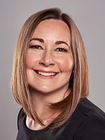 Laurel-Emory-headshot-full-2020-v1