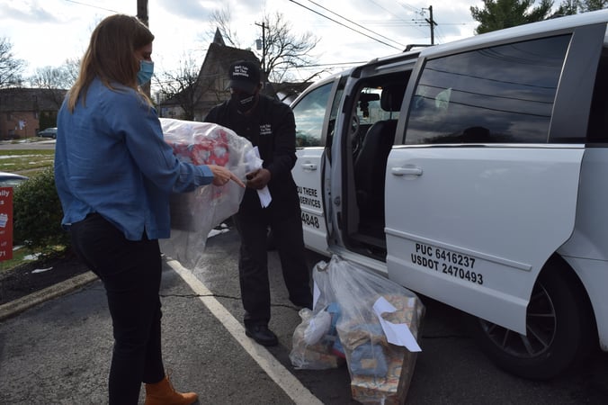 LogistiCare and Volunteers of America Delaware Valley (VOADV) Partner to Deliver Holiday Gifts and Spread Cheer to Local Philadelphia Families In Need