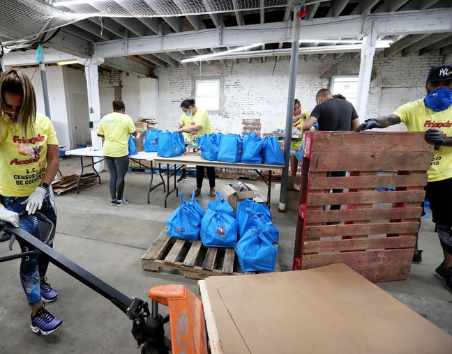 NJ First Lady in Atlantic City Food Distribution_06-26-2020_pic9